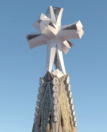 Sagrada Familia croix monumentale